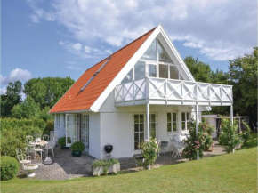 Three-Bedroom Holiday Home in Fredensborg